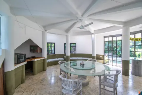 5 bedrooms Villa in Kerobokan, Badung, Indonesia No. 10201 19