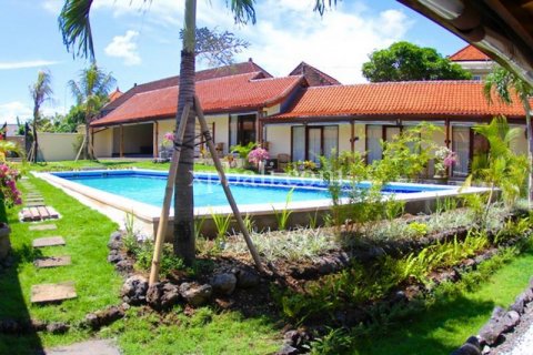 Вилла с 16 спальнями в Canggu, Бадунг, Индонезия № 555
