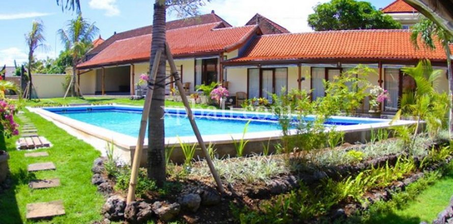 Вилла с 16 спальнями в Canggu, Бадунг, Индонезия № 555