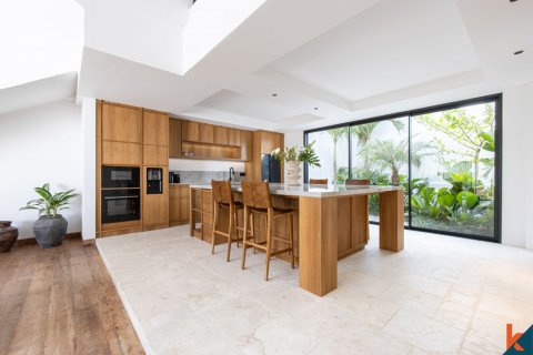 5 bedrooms Villa in Pecatu, Badung, Indonesia No. 11202 7
