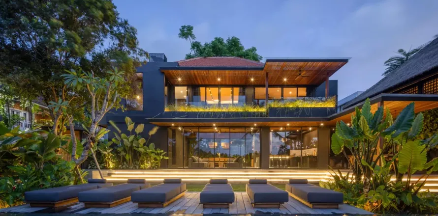 4 bedrooms Villa in Canggu, Badung, Indonesia No. 10173