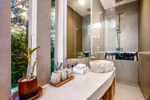 5 bedrooms Villa in Ubud, Gianyar, Indonesia No. 10620 25