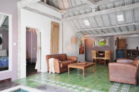 2 bedrooms Villa in Seminyak, Badung, Indonesia No. 1685 22