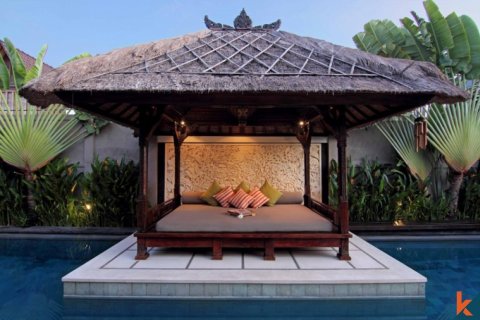 4 bedrooms Villa in Seminyak, Badung, Indonesia No. 11659 10