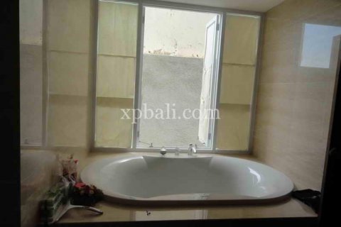 4 bedrooms Villa in Jimbaran, Badung, Indonesia No. 442 10