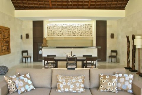 Вилла с 2 спальнями в Seminyak, Бадунг, Индонезия № 886 4
