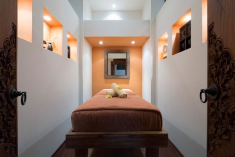 4 bedrooms Villa in Jimbaran, Badung, Indonesia No. 885 14