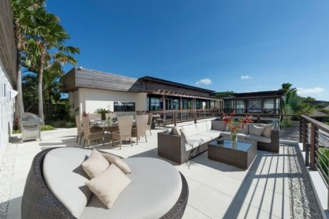 4 bedrooms Villa in Jimbaran, Badung, Indonesia No. 885 5
