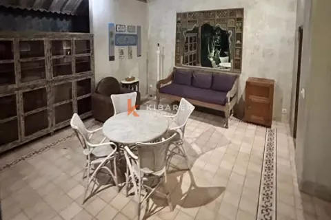 5 bedrooms Villa in Kerobokan, Badung, Indonesia No. 12298 4