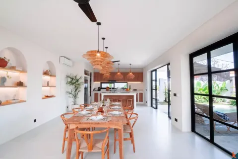 4 bedrooms Villa in Munggu, Mengwi, Badung, Indonesia No. 10806 10