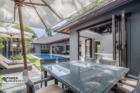 5 bedrooms Villa in Seminyak, Badung, Indonesia No. 7620 14