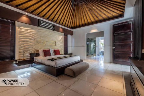 5 bedrooms Villa in Seminyak, Badung, Indonesia No. 7620 23
