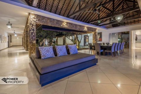 5 bedrooms Villa in Seminyak, Badung, Indonesia No. 7620 9