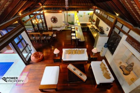 Вилла с 4 спальнями в Seminyak, Бадунг, Индонезия № 7616 4