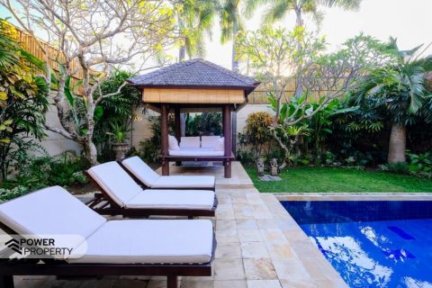 Вилла с 4 спальнями в Seminyak, Бадунг, Индонезия № 7616 7