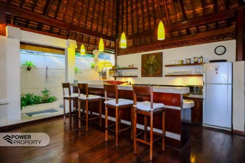 Вилла с 4 спальнями в Seminyak, Бадунг, Индонезия № 7616 16