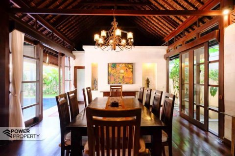 Вилла с 4 спальнями в Seminyak, Бадунг, Индонезия № 7616 18