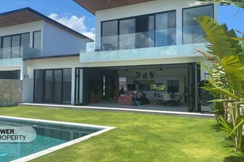 4 bedrooms Villa in Canggu, Badung, Indonesia No. 7615
