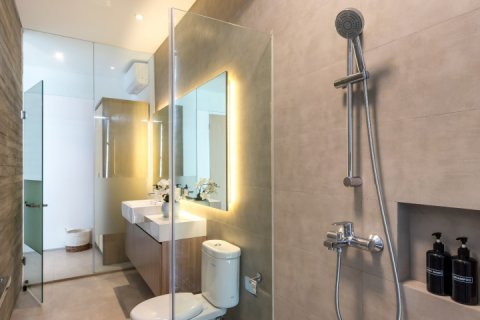 2 bedrooms Villa in Seminyak, Badung, Indonesia No. 7589 14