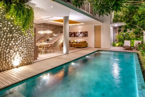 2 bedrooms Villa in Seminyak, Badung, Indonesia No. 7588