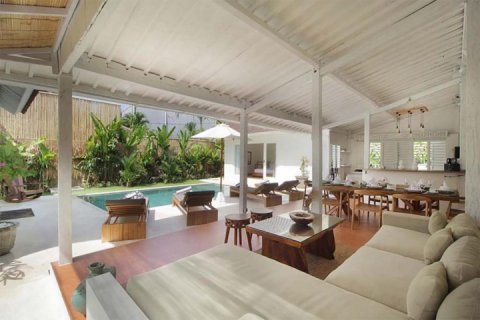 4 bedrooms Villa in Canggu, Badung, Indonesia No. 7586 4