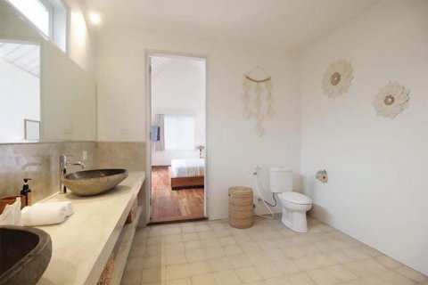 4 bedrooms Villa in Canggu, Badung, Indonesia No. 7586 13