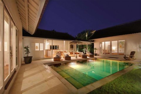4 bedrooms Villa in Canggu, Badung, Indonesia No. 7586 24