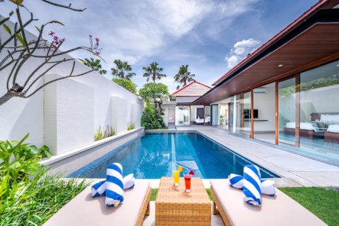 2 bedrooms Villa in Seminyak, Badung, Indonesia No. 7587
