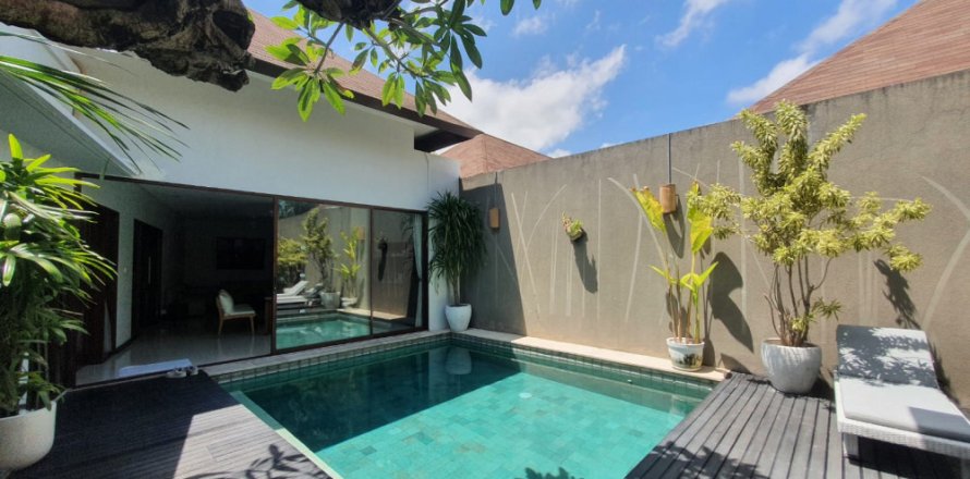 3 bedrooms Villa in Badung, Indonesia No. 10836
