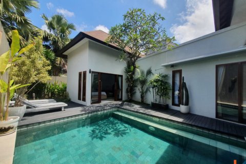 3 bedrooms Villa in Badung, Indonesia No. 10836 3
