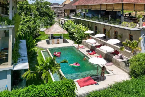 Вилла с 15 спальнями в Canggu, Бадунг, Индонезия № 10838 3