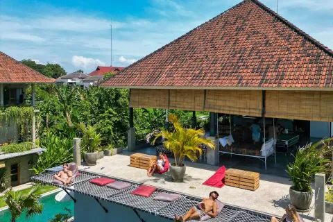 Вилла с 15 спальнями в Canggu, Бадунг, Индонезия № 10838 4