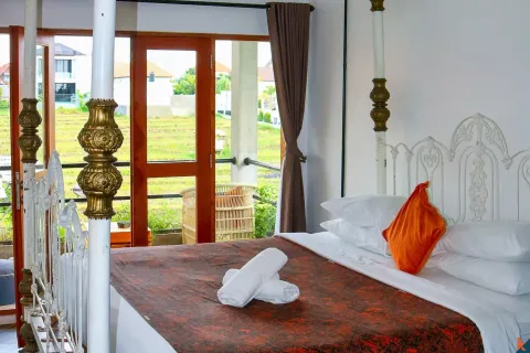Вилла с 15 спальнями в Canggu, Бадунг, Индонезия № 10838 9