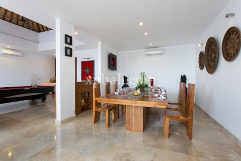 8 bedrooms Villa in Canggu, Badung, Indonesia No. 7970 9