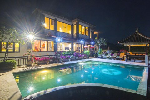 6 bedrooms Villa in South Kuta, Badung, Indonesia No. 7972 19
