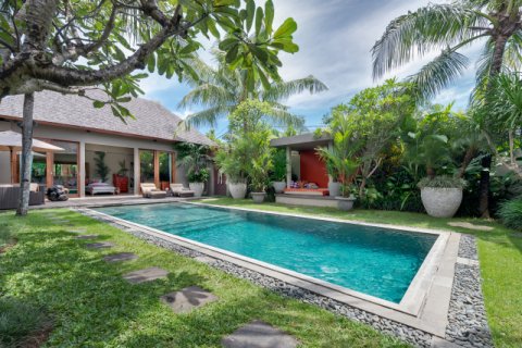 Вилла с 3 спальнями в Seminyak, Бадунг, Индонезия № 1006