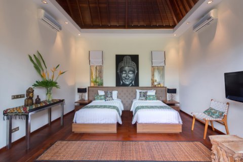 Вилла с 3 спальнями в Seminyak, Бадунг, Индонезия № 1006 13