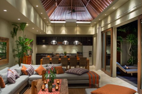 Вилла с 3 спальнями в Seminyak, Бадунг, Индонезия № 1006 18