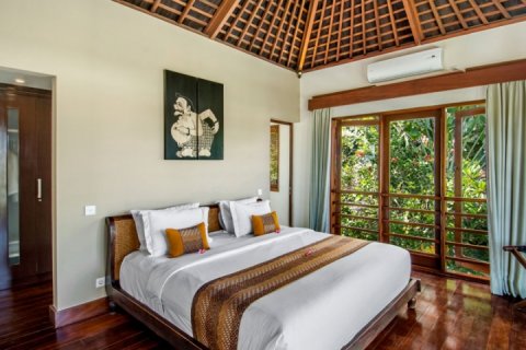 Вилла с 4 спальнями в Seminyak, Бадунг, Индонезия № 1009 19