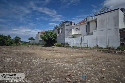 500m2 Land in Seminyak, Badung, Indonesia No. 9543 5