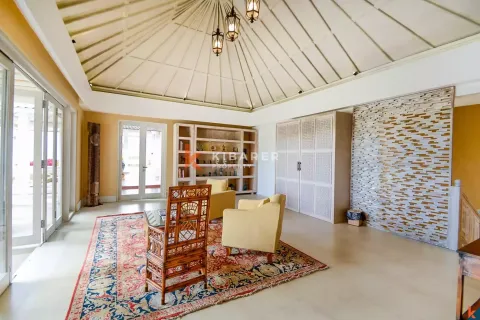 4 bedrooms Villa in Kuta, Badung, Indonesia No. 12197 11