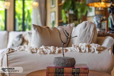 4 bedrooms Villa in Jimbaran, Badung, Indonesia No. 9224 14
