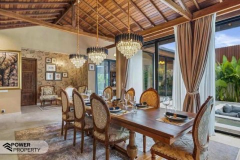 4 bedrooms Villa in Jimbaran, Badung, Indonesia No. 9224 8