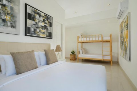 3 bedrooms Villa in South Denpasar, Denpasar, Indonesia No. 9856 18