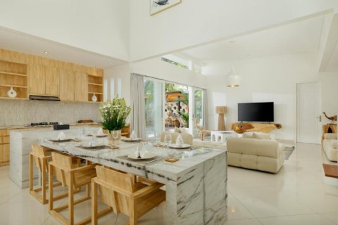 3 bedrooms Villa in South Denpasar, Denpasar, Indonesia No. 9856 7