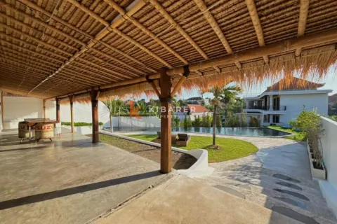 Вилла с 4 спальнями в Canggu, Бадунг, Индонезия № 12528 9