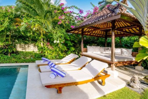 3 bedrooms Villa in Seminyak, Badung, Indonesia No. 1335 26