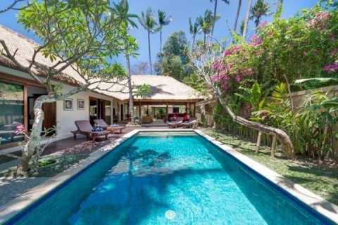 Вилла с 4 спальнями в Seminyak, Бадунг, Индонезия № 1330