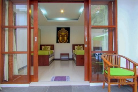 6 bedrooms Villa in South Denpasar, Denpasar, Indonesia No. 1332 9