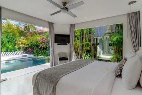 Вилла с 3 спальнями в Seminyak, Бадунг, Индонезия № 1303 15